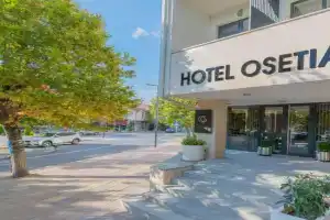 Hotel Osetia Garden, Momchilgrad