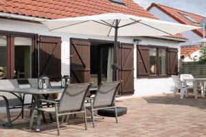 Nova Park V43 Guest house, De Haan