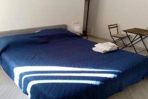 Rooms add e criatur, Naples