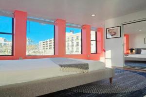The Lofts on Clematis 301 Downtown Apartments, West Palm Beach