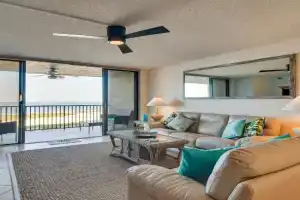 Heated Pool Access Beachfront Condo! Apartments, Clearwater