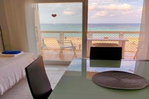 APT Borras,-fronte mare Apartments, Es Pujols