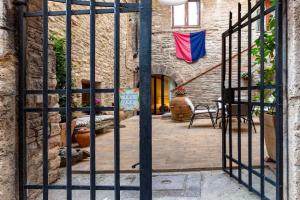 Saint Francis Studio Apartment, Assisi