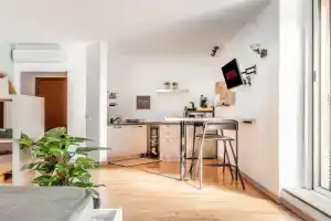 Casa Mandala - Con terrazza e jacuzzi, Sesto San Giovanni