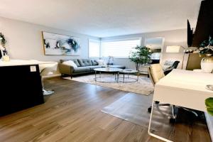*NEW: Stylish Wortley 1BR Suite Apartments, London