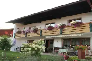 Ferienwohnung Mittendrin - Chiemgau Karte Apartments, Inzell