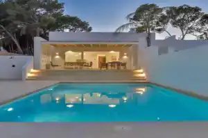 LA CALITA- By Almarina Villas, Moraira