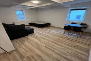 Rona 2xZimmerwohnung Mini-hotel, Darmstadt