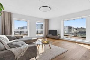 Bright & Cozy Apartment, Terrace, Free Parking, Tallinn