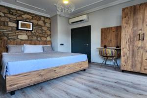 Sera Homes Kaleici Oldtown Apartments, Antalya