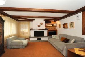 APPARTAMENTO FIEMME Apartments, Predazzo