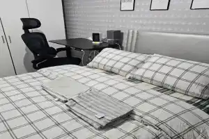 Bridgepay Double Room Newcastle, Newcastle upon Tyne