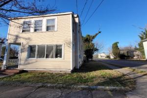 Downtown private room D1, Norfolk