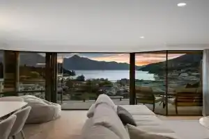Sunset Views Apartments, Queenstown