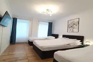 central 2 Bedroom Apartment in Kreuzberg, Berlin
