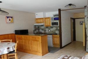 Studio proche centre et pistes pour 4 pers. à - FR-1-684-63, Morzine
