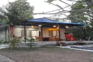 สวนสน โฮมสเตย์ Guest house, Mae Hong Son