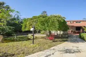 Amazing Home In Guest house, Marina di Modica