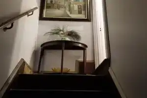Tina's place Apartments, Ottawa