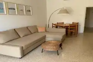 Djamant - Family Friendly Maisonette Apartments, Xlendi