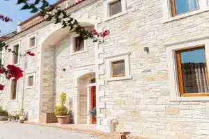 Sinem Hanım Konağı Boutique Hotel, Yenifoca