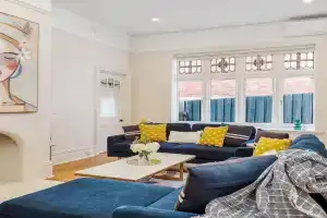 Warneford House stylish inner city living, Hobart