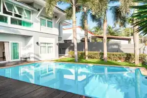 Poolvillapanwa, Panwa