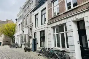 Monumentale stadswoning in hartje binnenstad, Maastricht