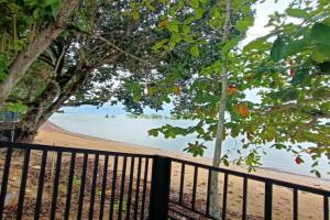 House at the beach, Ao Nam Mao