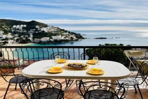 JERONI PAU. Apartamento con vistas excelentes para 5 personas – - ES-258-11, Roses