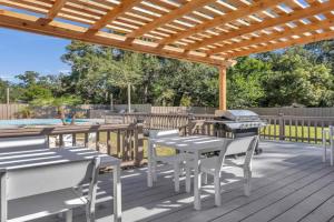 Gorgeous Pool Home - 5 Min from San Marco Guest house, Jacksonville