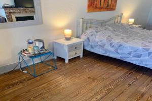 vaste chambre familiale Guest house, Bourg-en-Bresse