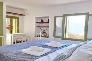 Icarus Loft Old Town rooftop terrace Guest house, Chania Town