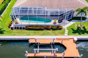 Waterfront Escape Awaits,'s Best Kept Secret Guest house, Marco