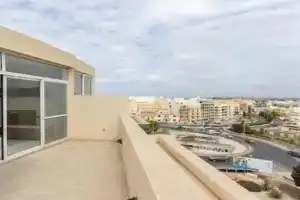 Central & Spacious Penthouse w/ 1BR + City View by 360 Estates, Msida