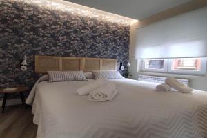 Piso Palomera, 6 by pisoschulospuntoes Apartments, Leon