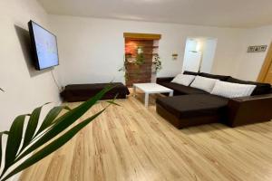 Apartment City Park, 24H Checkin & City Centre w Free Parking, Piestany