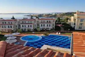 Flores Garden - Menada Apartments, Chernomorets