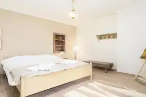 Clepsydra Mountain House, Kalavrita