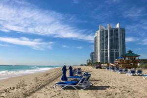 Condominium Sunny Isles Ocean Reserve Apartments, Sunny Isles Beach