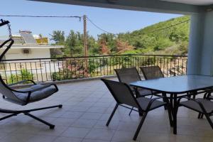 Capital Apartment, Iraklitsa