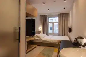 Hop Inn Rooms & Suites, Belgrade