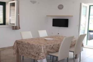 Apartment in - Sibenik Riviera 35182, Primosten