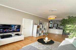 Helle geräumige 3R City-Wohnung, Balkon und TV Streaming Apartments, Magdeburg