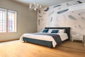 Central and Comfy Apartment free Netflix and Disney plus, Bologna