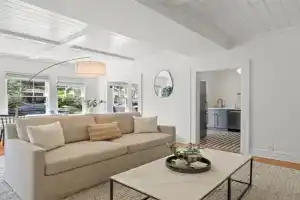 The Adaline Room #6 - Stunning Hyde Park Apartment, 1st Floor, Steps to Bayshore, Tampa