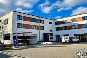 AMH - Wohnen auf Zeit Apart-hotel, Munchen