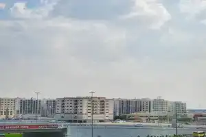 Cozy Shared Retreat One-Bedroom Gem, Sharjah City