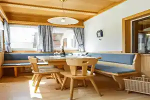 Apartments Villa Alpina, Santa Cristina Val Gardena