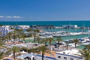 Puerto Marina Bay Apartments, Estepona